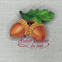 Wooden Acorn Button (2.5 cm)