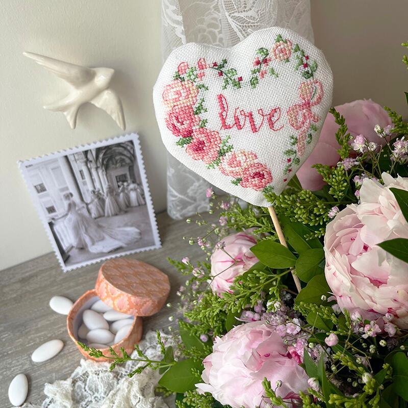 Le grand Alphabet"Mariage"(結婚という素敵な物語) VERONIQUE ENGINGER(ヴェロニク・アンジャンジェ)デザイン クロスステッチ図案集